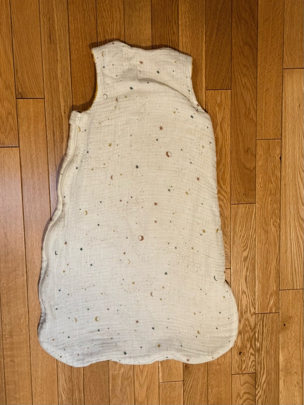 Pehr Cream Muslin Sleep Sack with Mustard Lining and star print 0-9 months - Picture 3 of 3